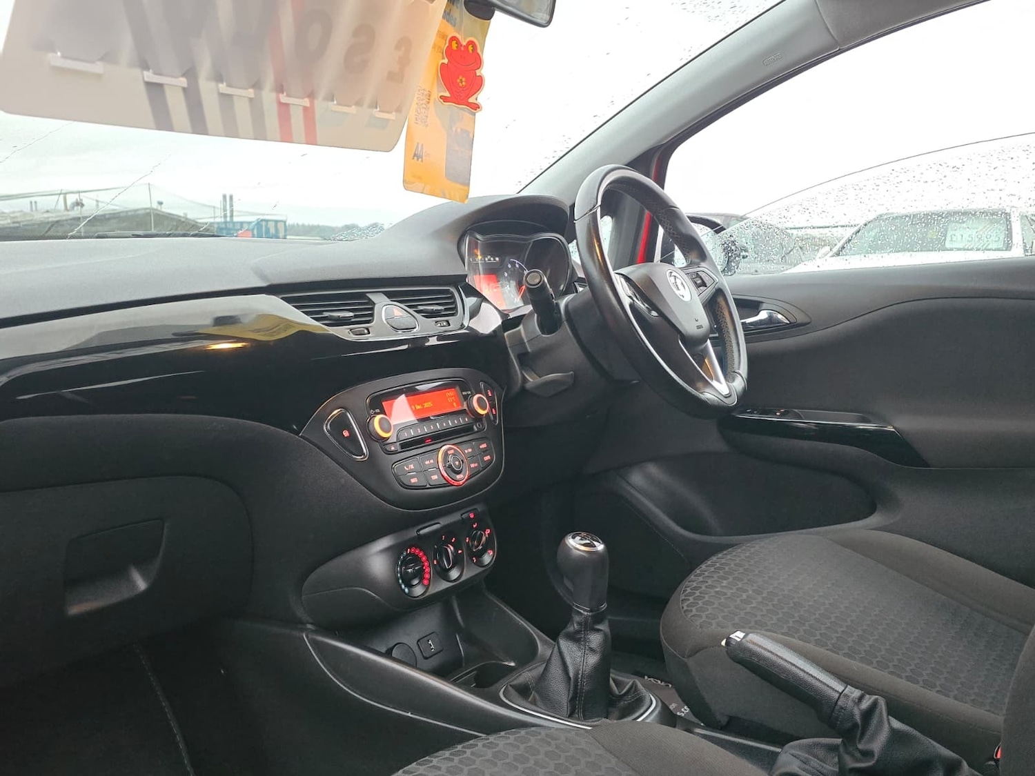 Used Vauxhall Corsa 2015 for sale - 76882075: Photo 11