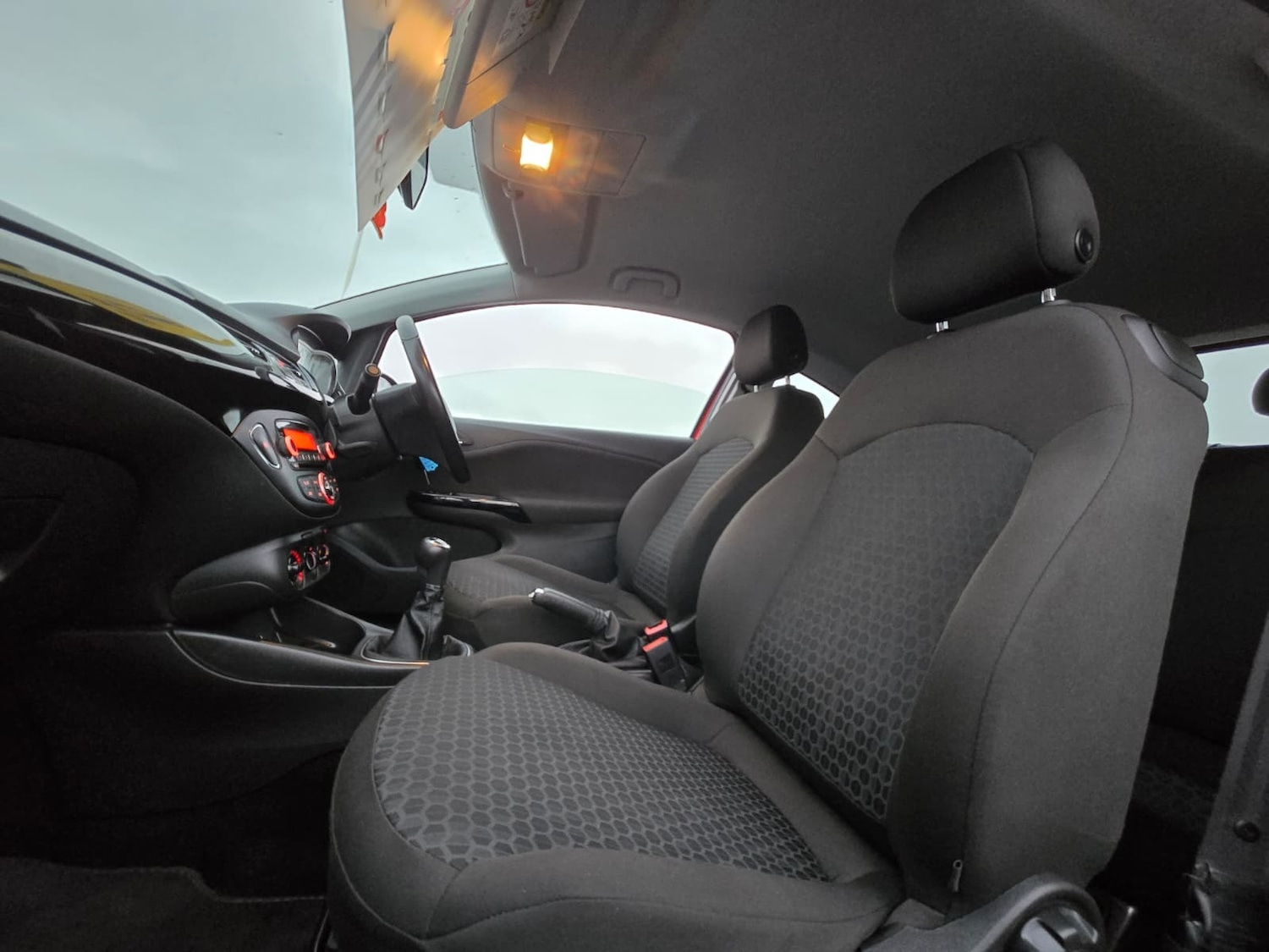 Used Vauxhall Corsa 2015 for sale - 76882075: Photo 8