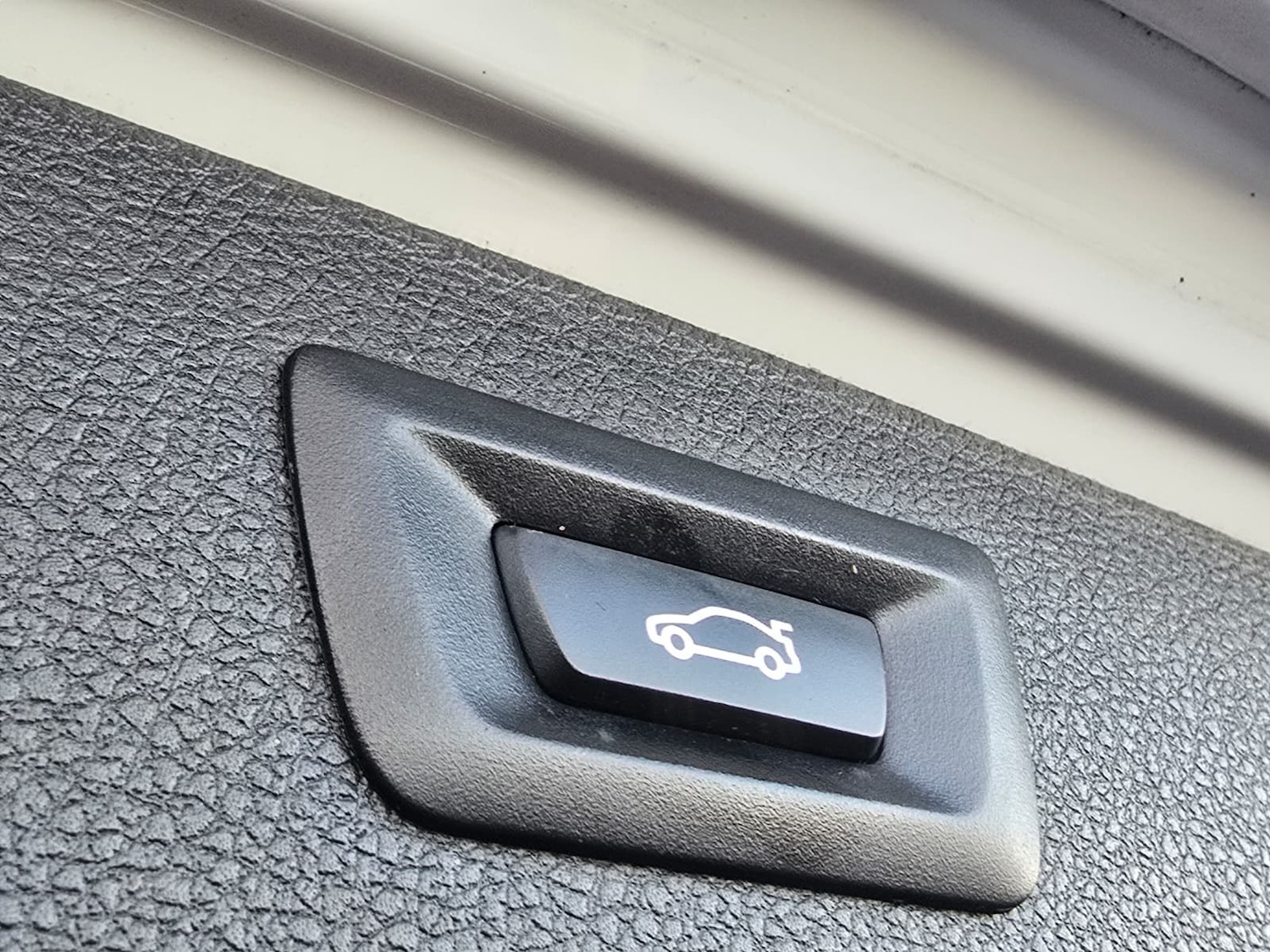 Used BMW 3 Series 2018 for sale - 78132170: Photo 14