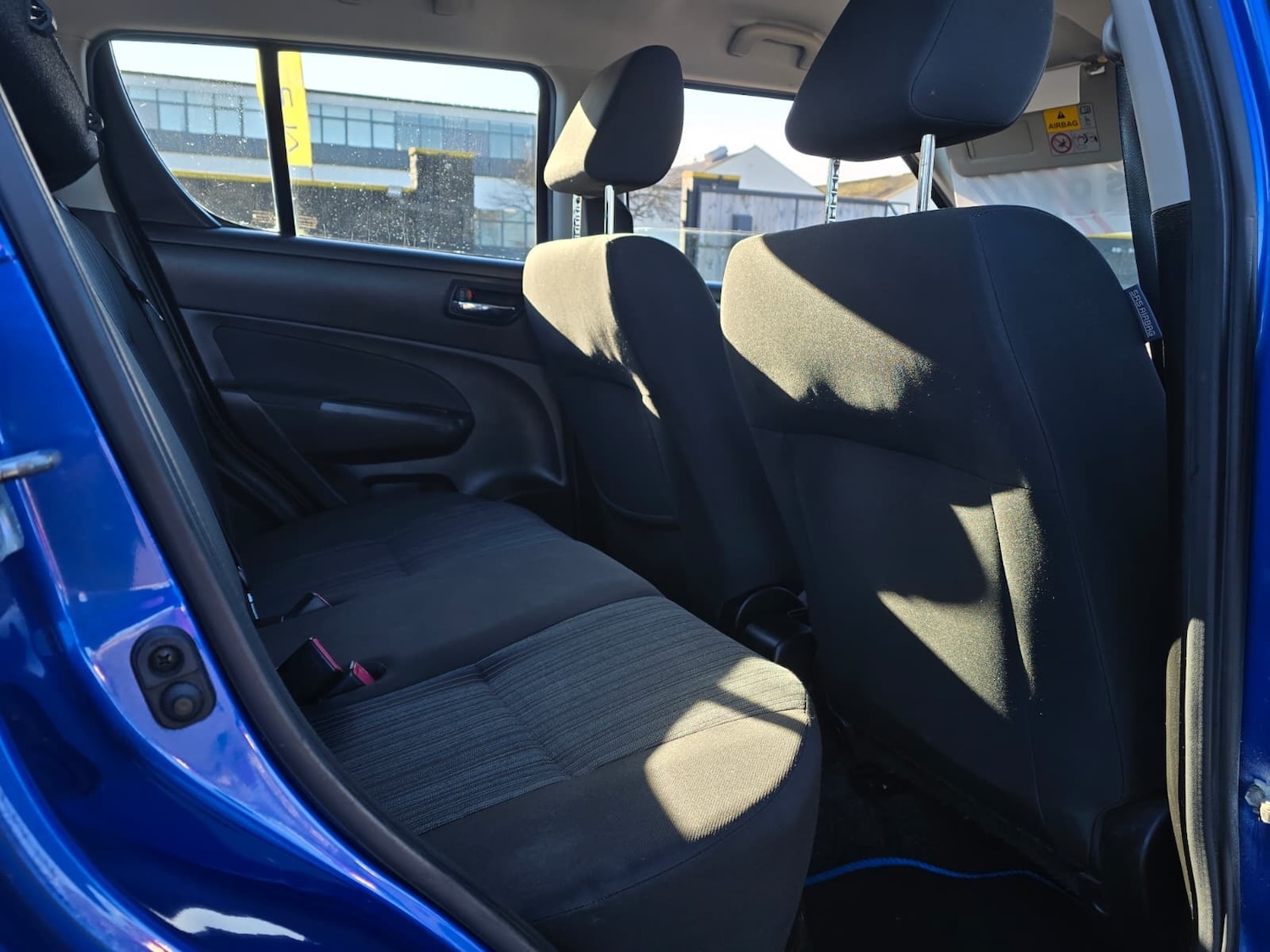 Used Suzuki Swift 2015 for sale - 77555370: Photo 8