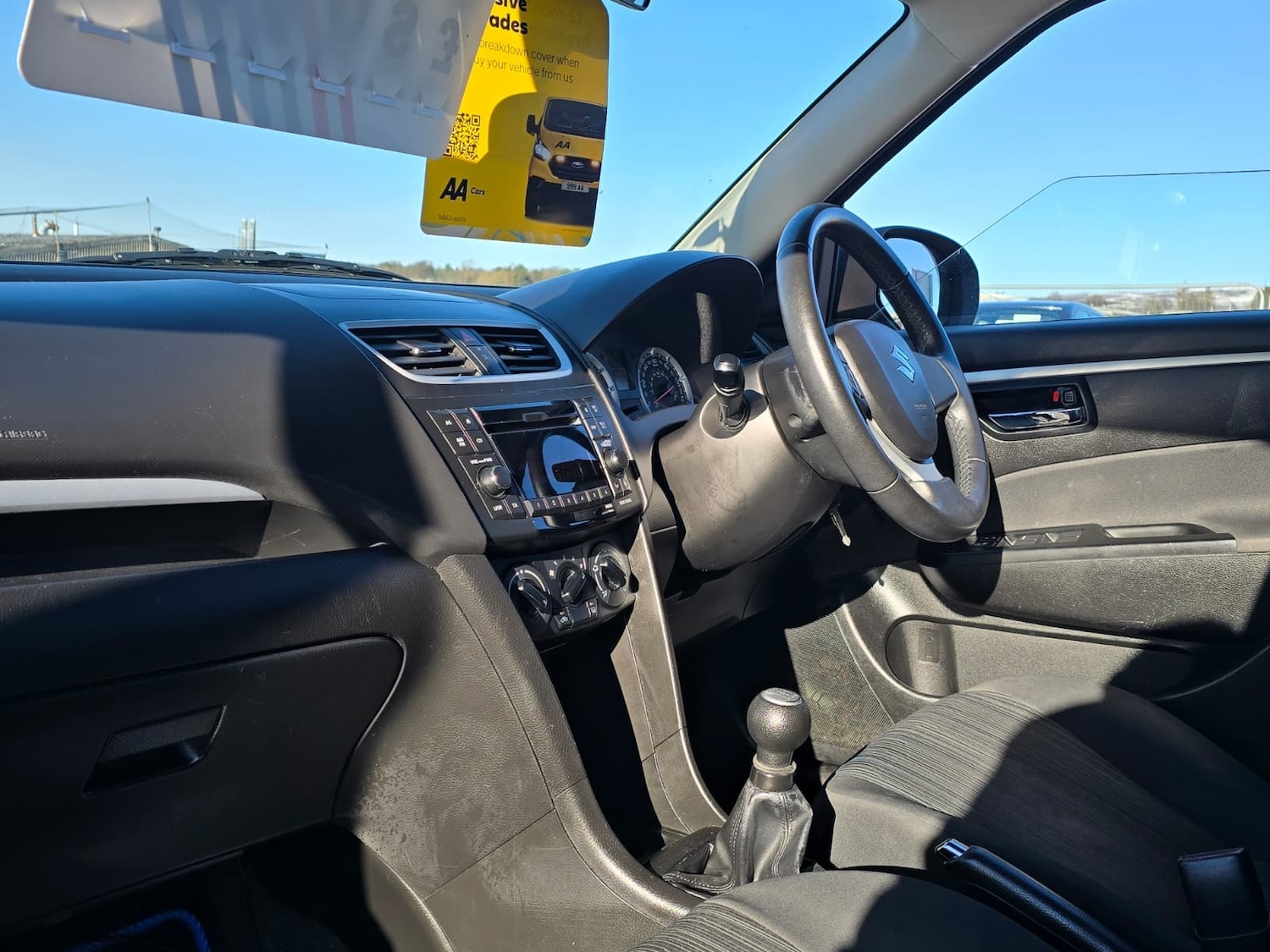 Used Suzuki Swift 2015 for sale - 77555370: Photo 9