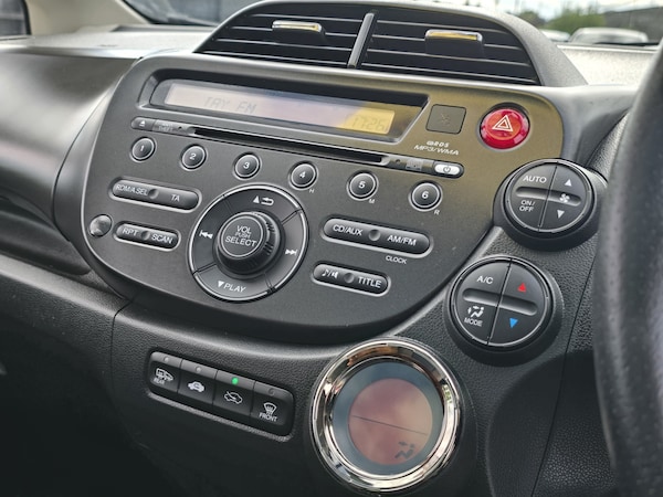 Used Honda Jazz 2013 for sale - 75407861: Photo 12
