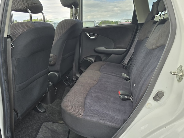 Used Honda Jazz 2013 for sale - 75407861: Photo 16