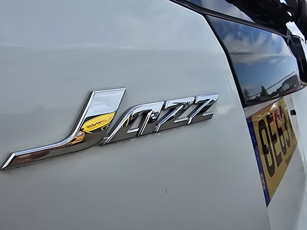 Used Honda Jazz 2013 for sale - 75407861: Photo 18