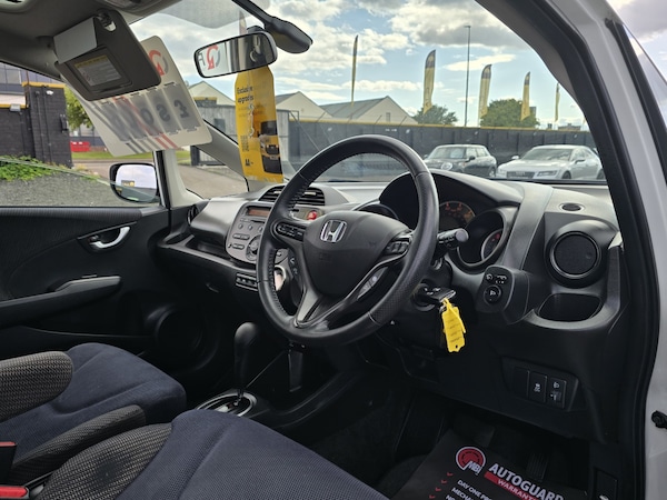 Used Honda Jazz 2013 for sale - 75407861: Photo 9