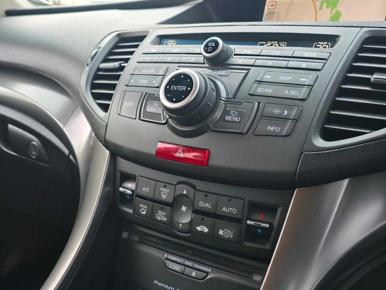 Used Honda Accord 2014 for sale - 77261886: Photo 14