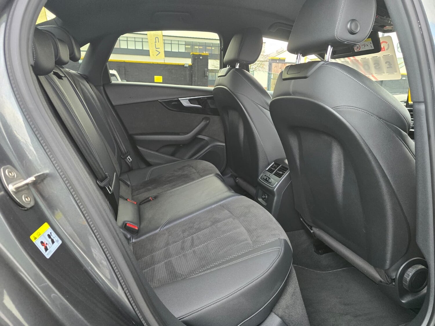 Used Audi A4 2021 for sale - 77803393: Photo 9