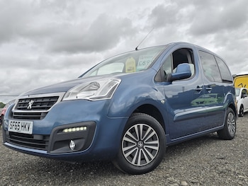 Used Peugeot Partner Tepee 2016 for sale - 77578795: Photo