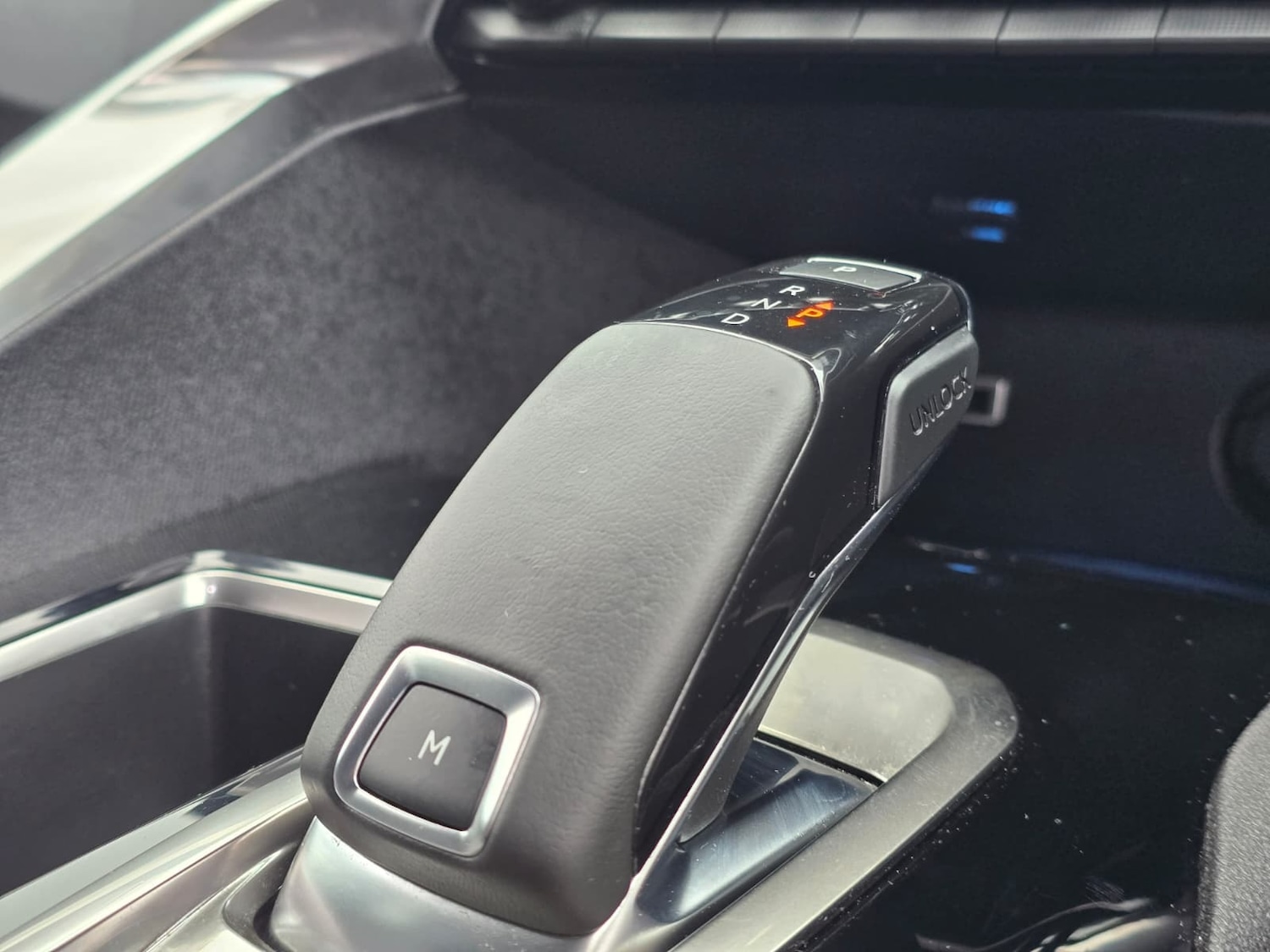 Used Peugeot 3008 2018 for sale - 76517841: Photo 10