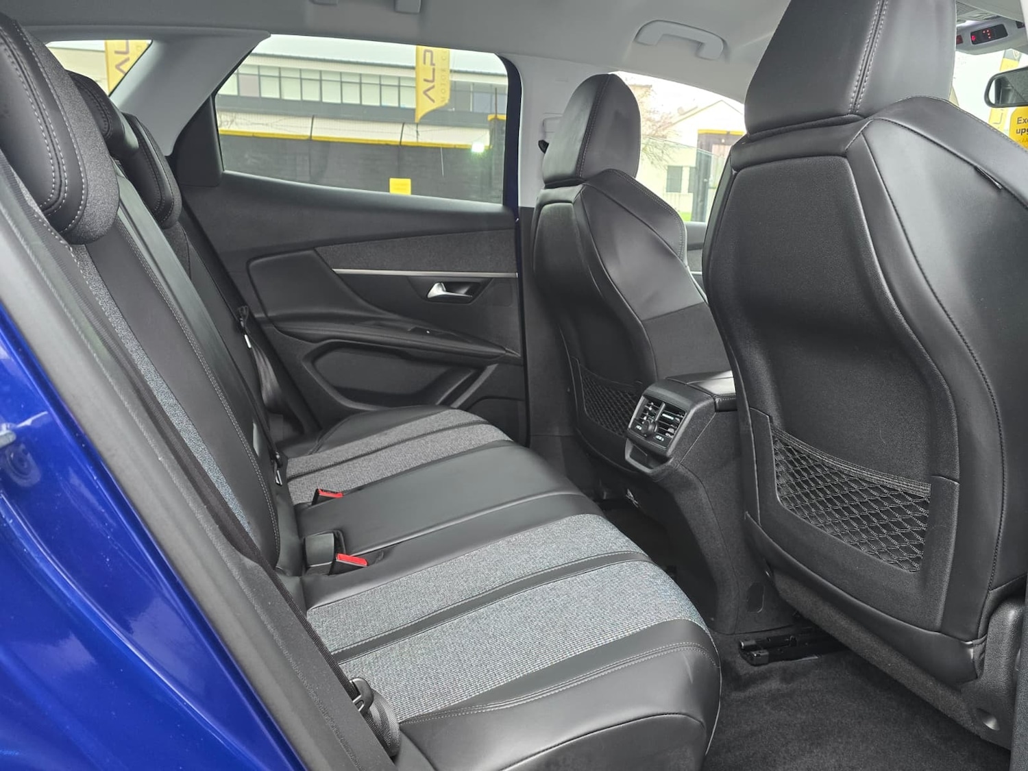 Used Peugeot 3008 2018 for sale - 76517841: Photo 12