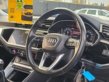 Used Audi Q3 2019 for sale - 78297621: Photo