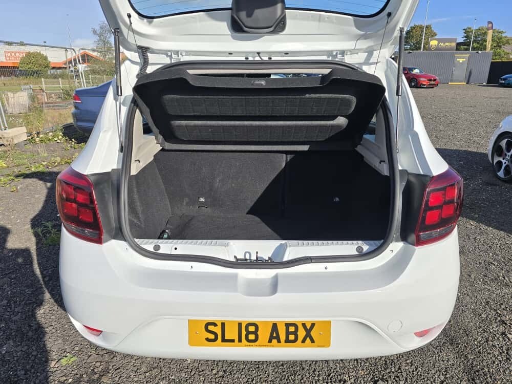 Used Dacia Sandero 2018 for sale - 75997103: Photo 14