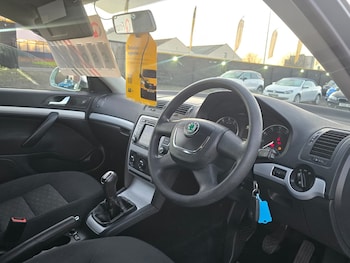 Used Skoda Octavia 2011 for sale - 76791813: Photo