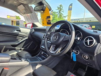 Used Mercedes-Benz A-Class 2017 for sale - 79119861: Photo