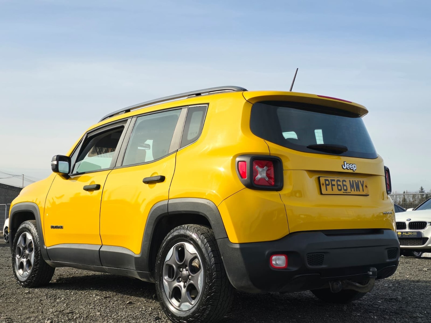 Used Jeep Renegade 2016 for sale - 77975680: Photo 6