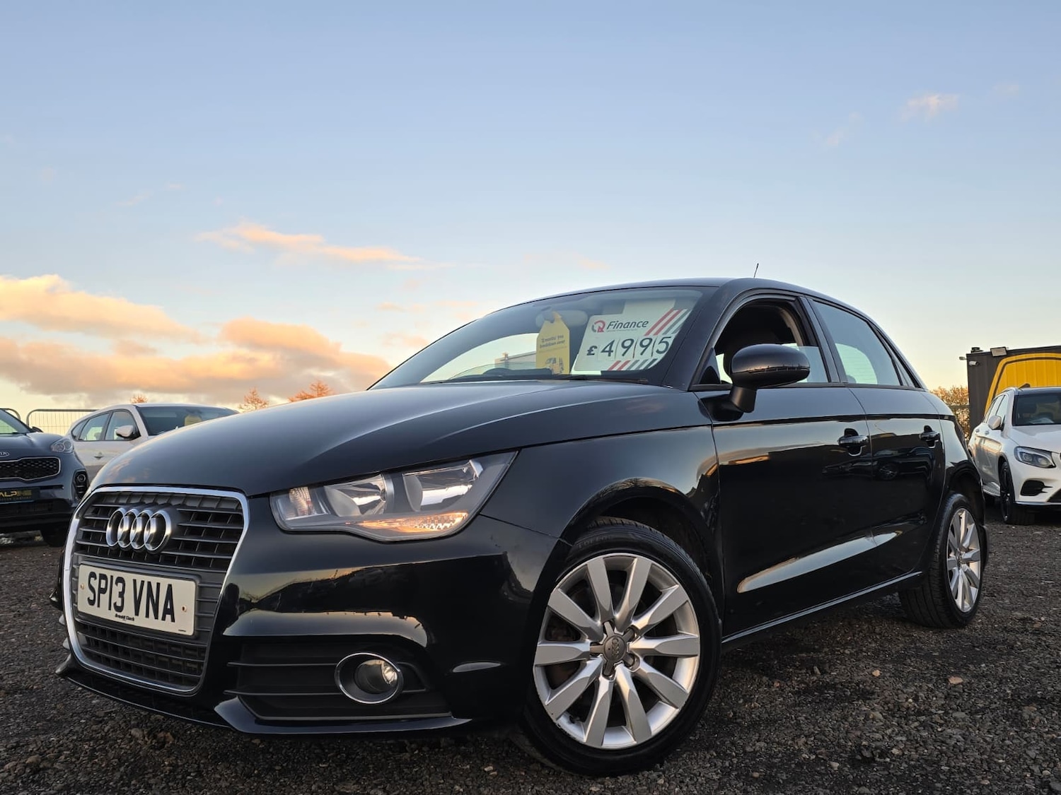 Used Audi A1 2013 for sale - 76637649: Photo 2