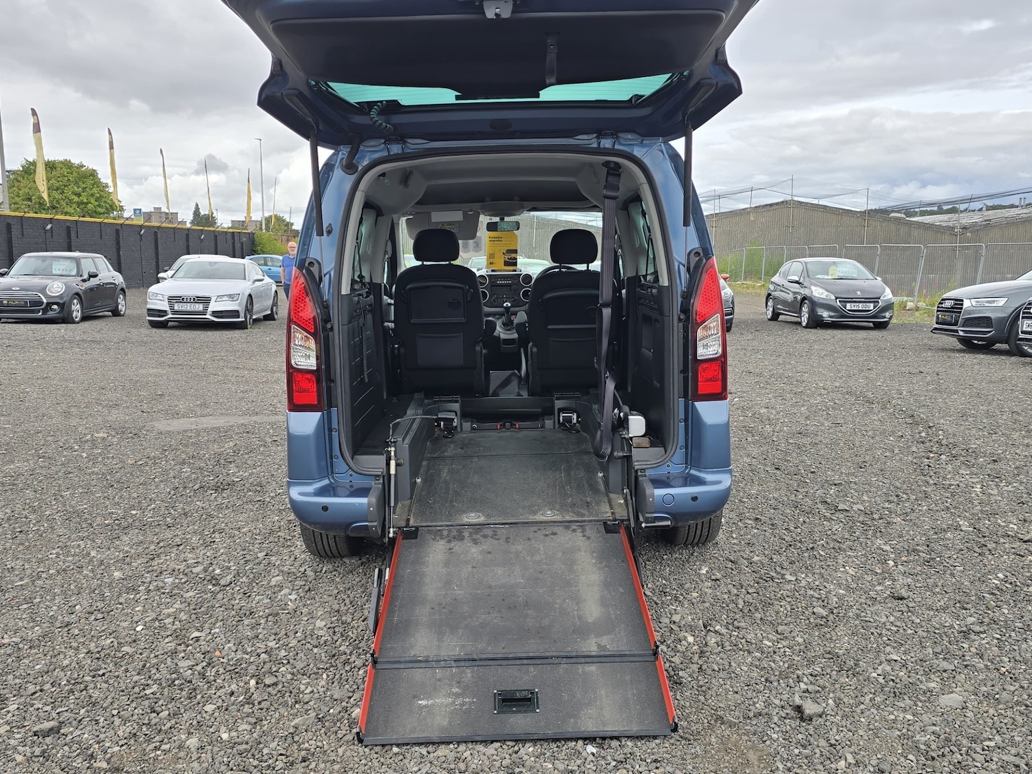 Used Peugeot Partner Tepee 2016 for sale - 77980198: Photo 10