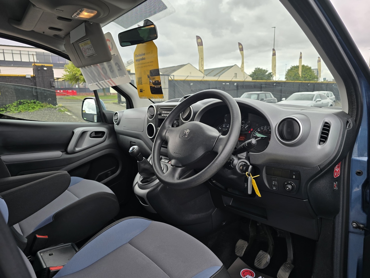 Used Peugeot Partner Tepee 2016 for sale - 77980198: Photo 4