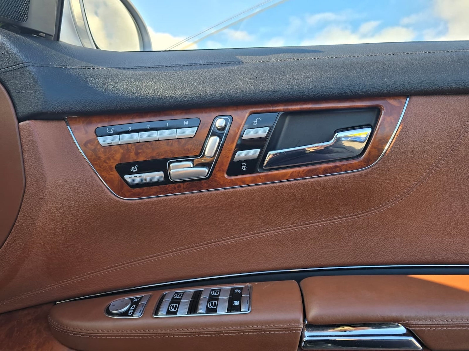 Used Mercedes-Benz CL 2007 for sale - 77790412: Photo 12