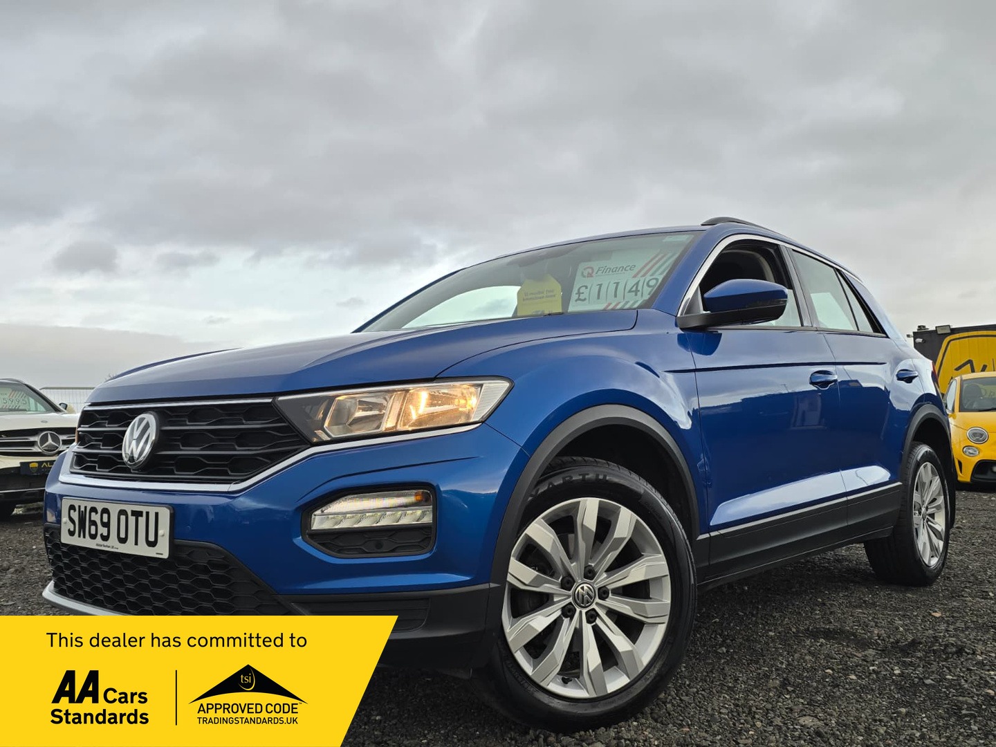 Used Volkswagen T-Roc 2019 for sale - 76906387: Photo 1