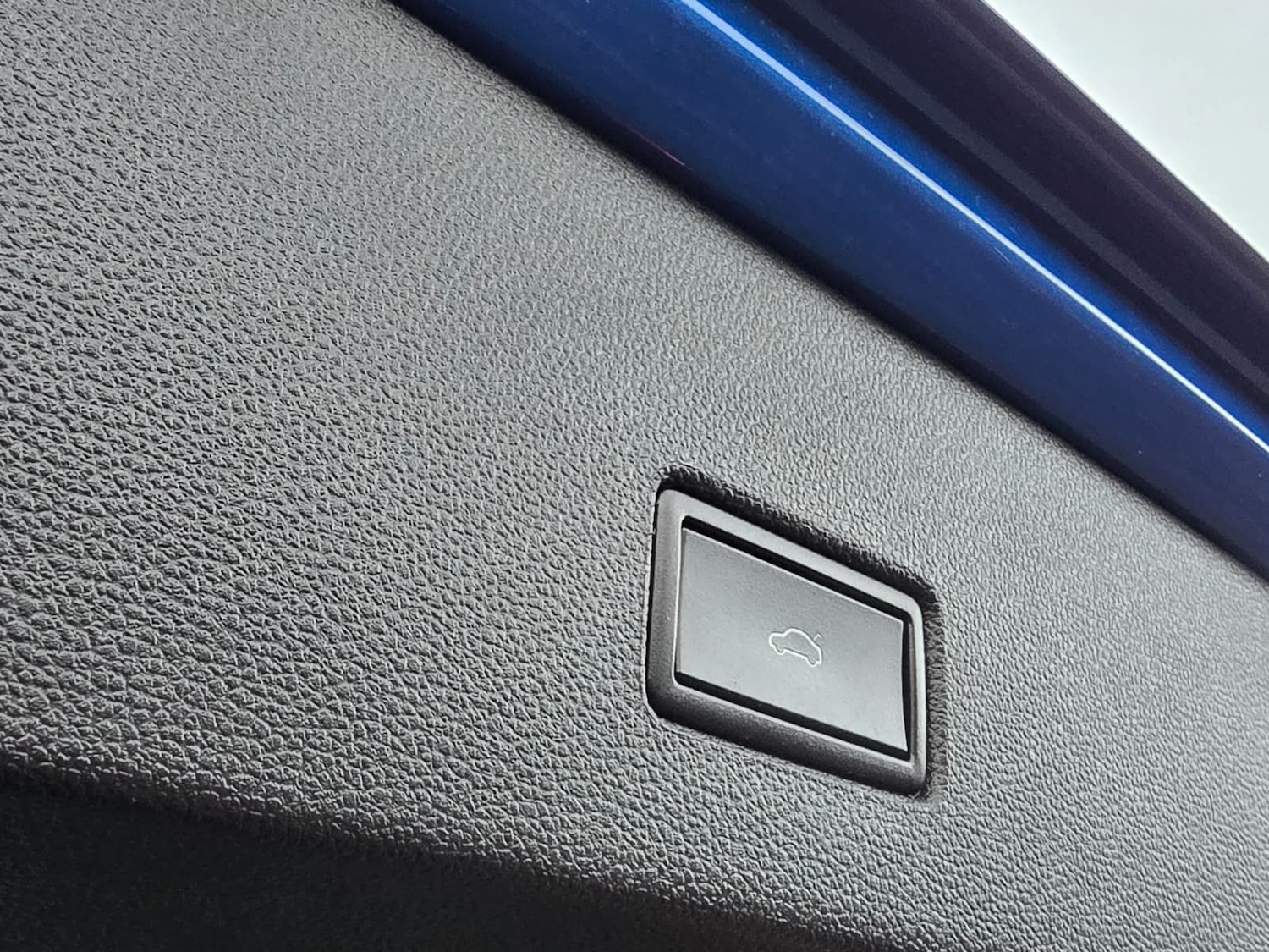 Used Volkswagen T-Roc 2019 for sale - 76906387: Photo 14