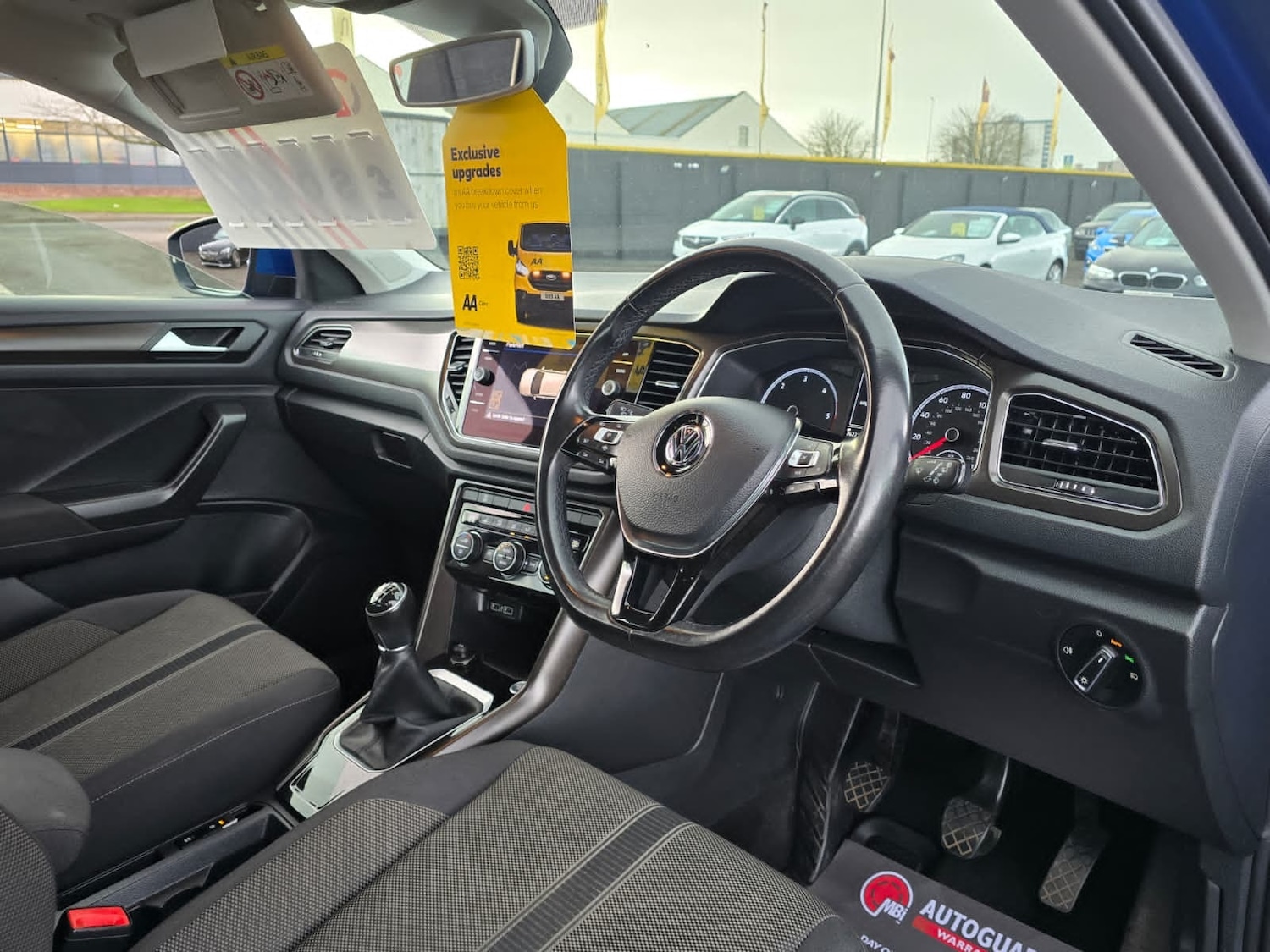 Used Volkswagen T-Roc 2019 for sale - 76906387: Photo 3