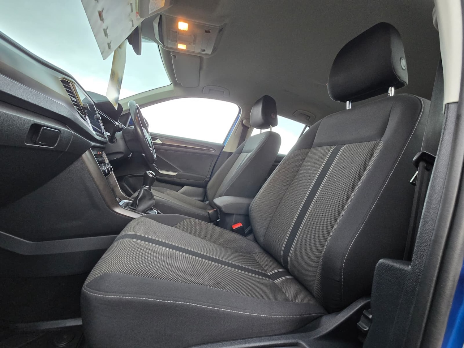 Used Volkswagen T-Roc 2019 for sale - 76906387: Photo 8