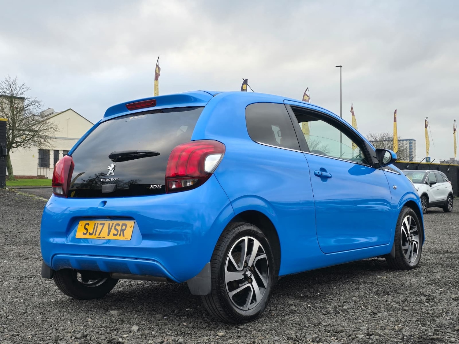 Used Peugeot 108 2017 for sale - 76493806: Photo 6