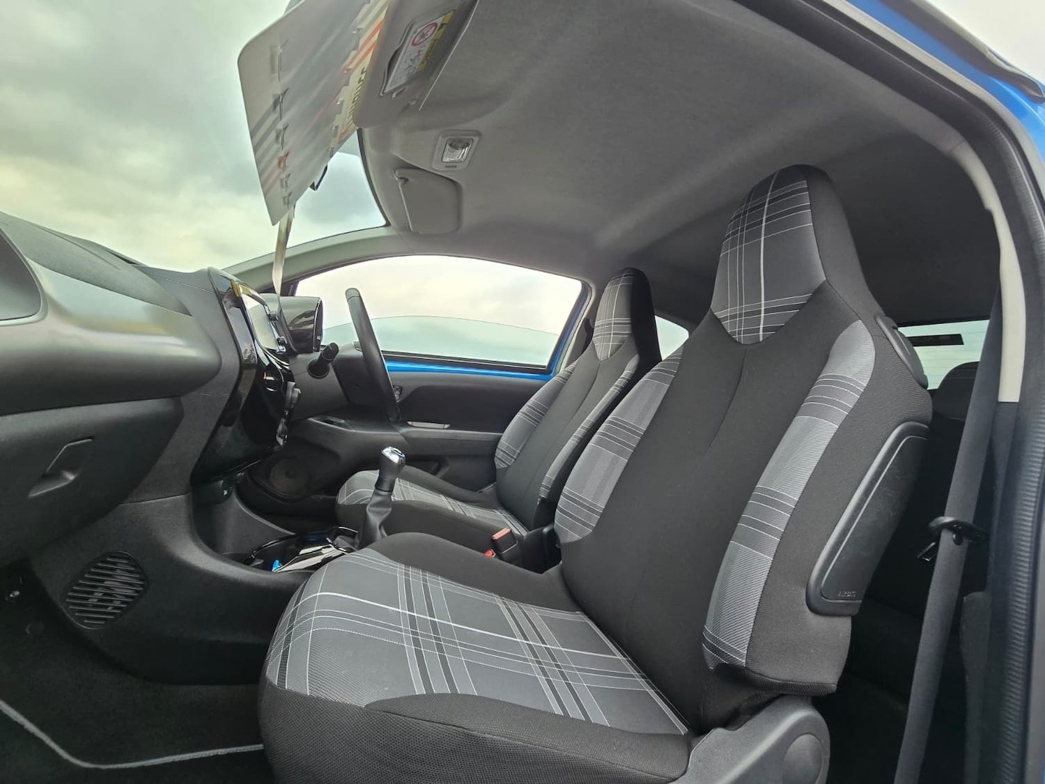 Used Peugeot 108 2017 for sale - 76493806: Photo 8