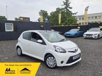 2014 (14) - 1.0 VVT-i Move 5dr