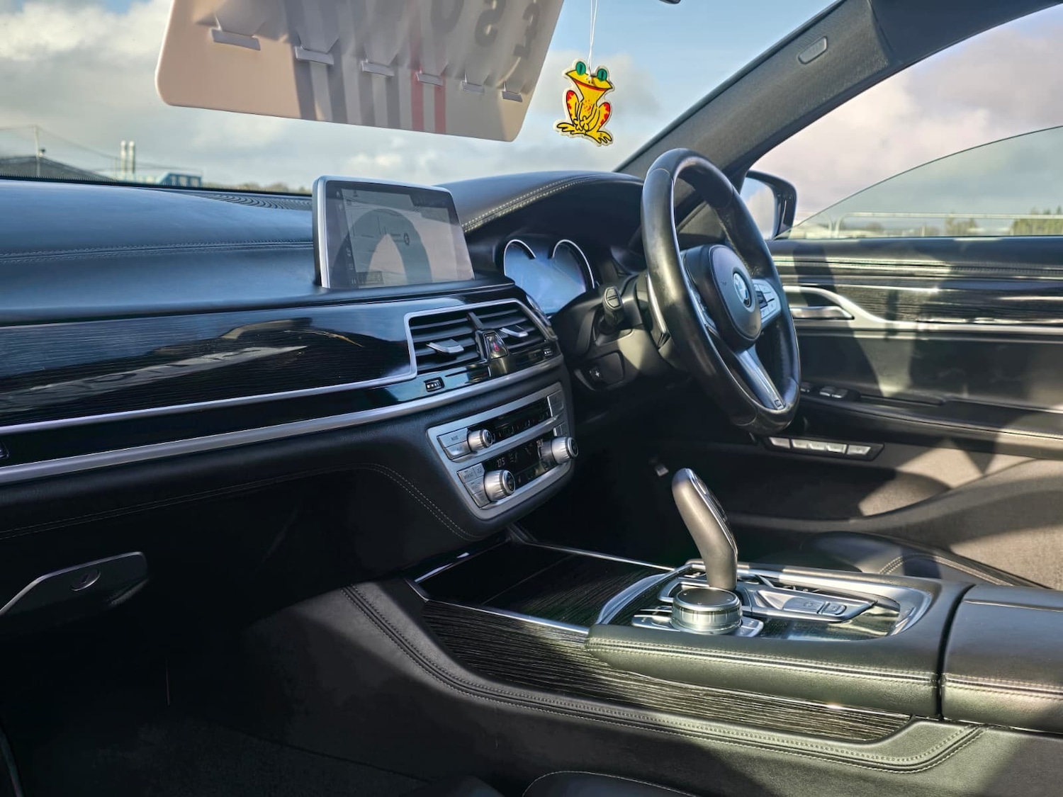 Used BMW 7 Series 2017 for sale - 77988331: Photo 23