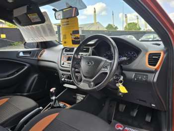 Used Hyundai i20 2015 for sale - 74912342: Photo