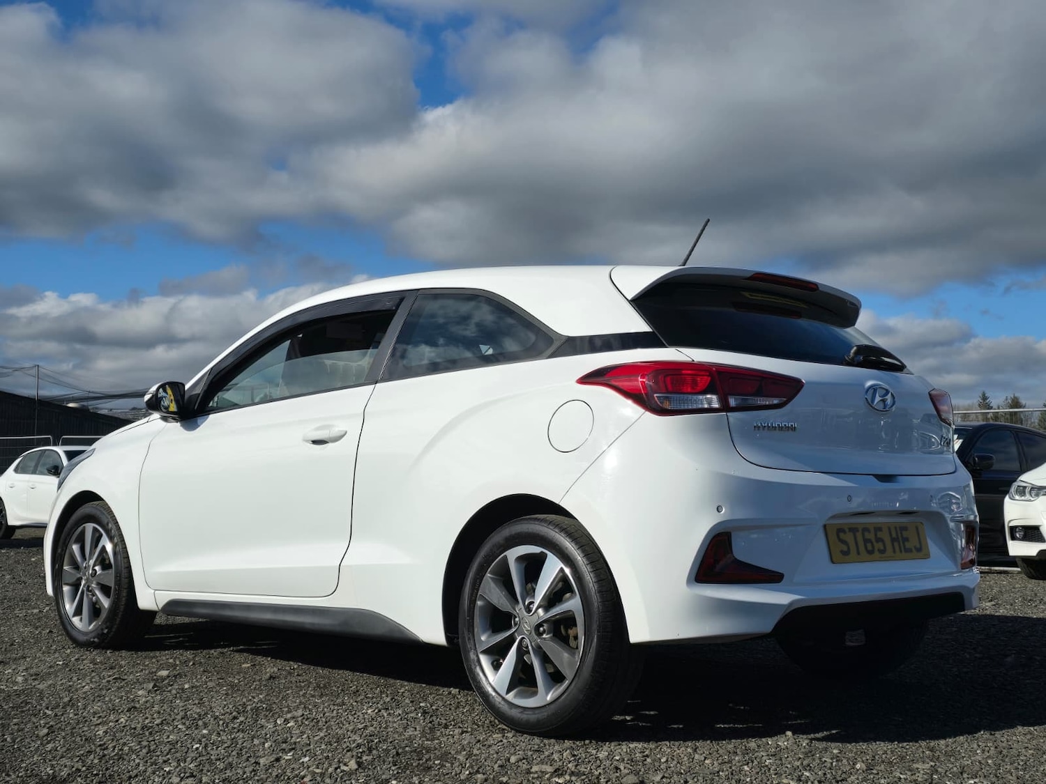 Used Hyundai i20 2015 for sale - 77790329: Photo 6