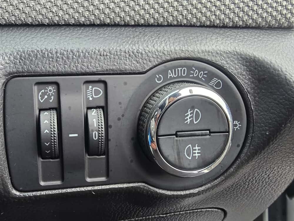 Used Chevrolet Cruze 2011 for sale - 76130364: Photo 13