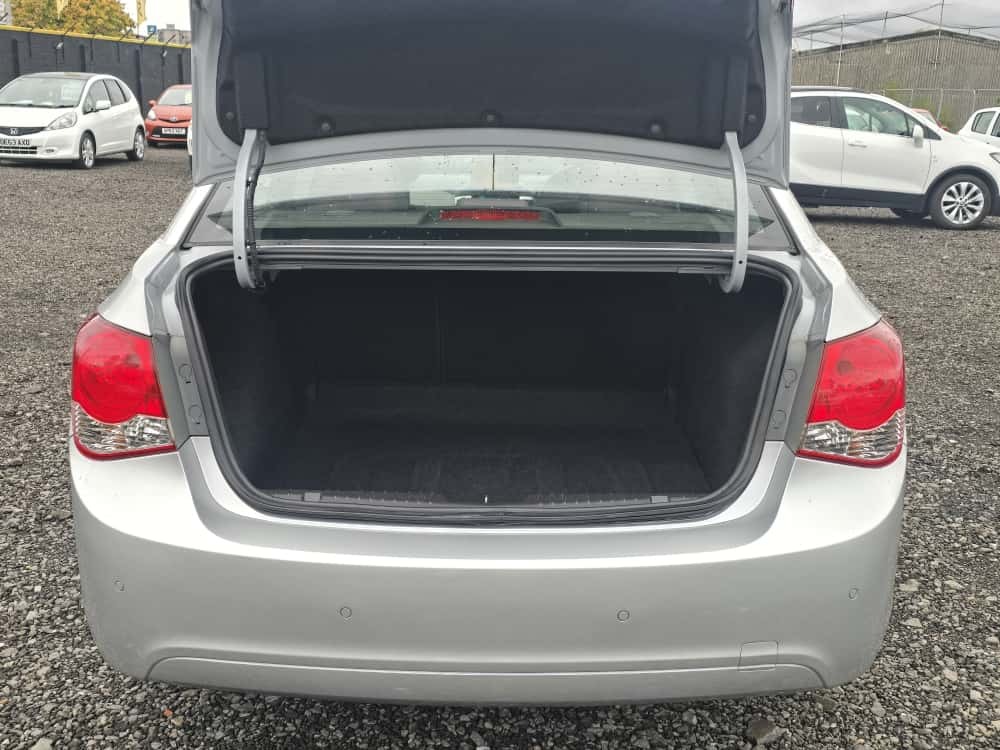 Used Chevrolet Cruze 2011 for sale - 76130364: Photo 15