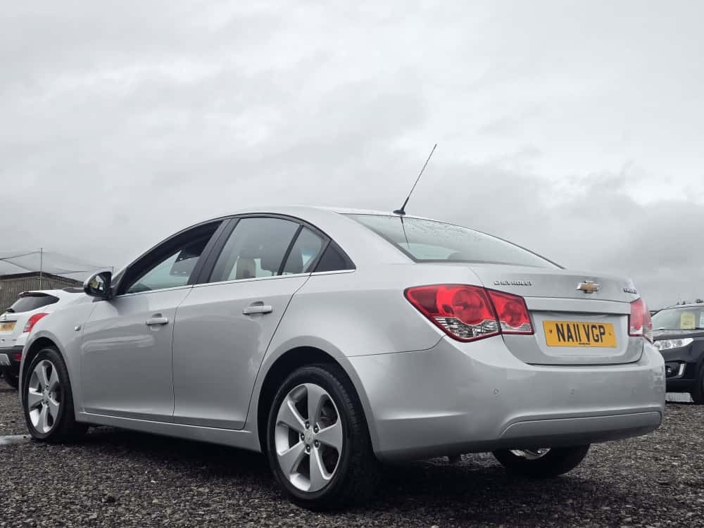 Used Chevrolet Cruze 2011 for sale - 76130364: Photo 7