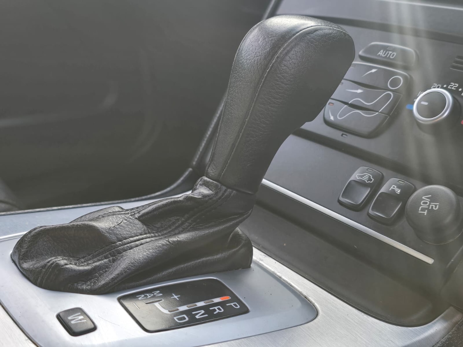 Used Volvo XC90 2014 for sale - 77975730: Photo 10