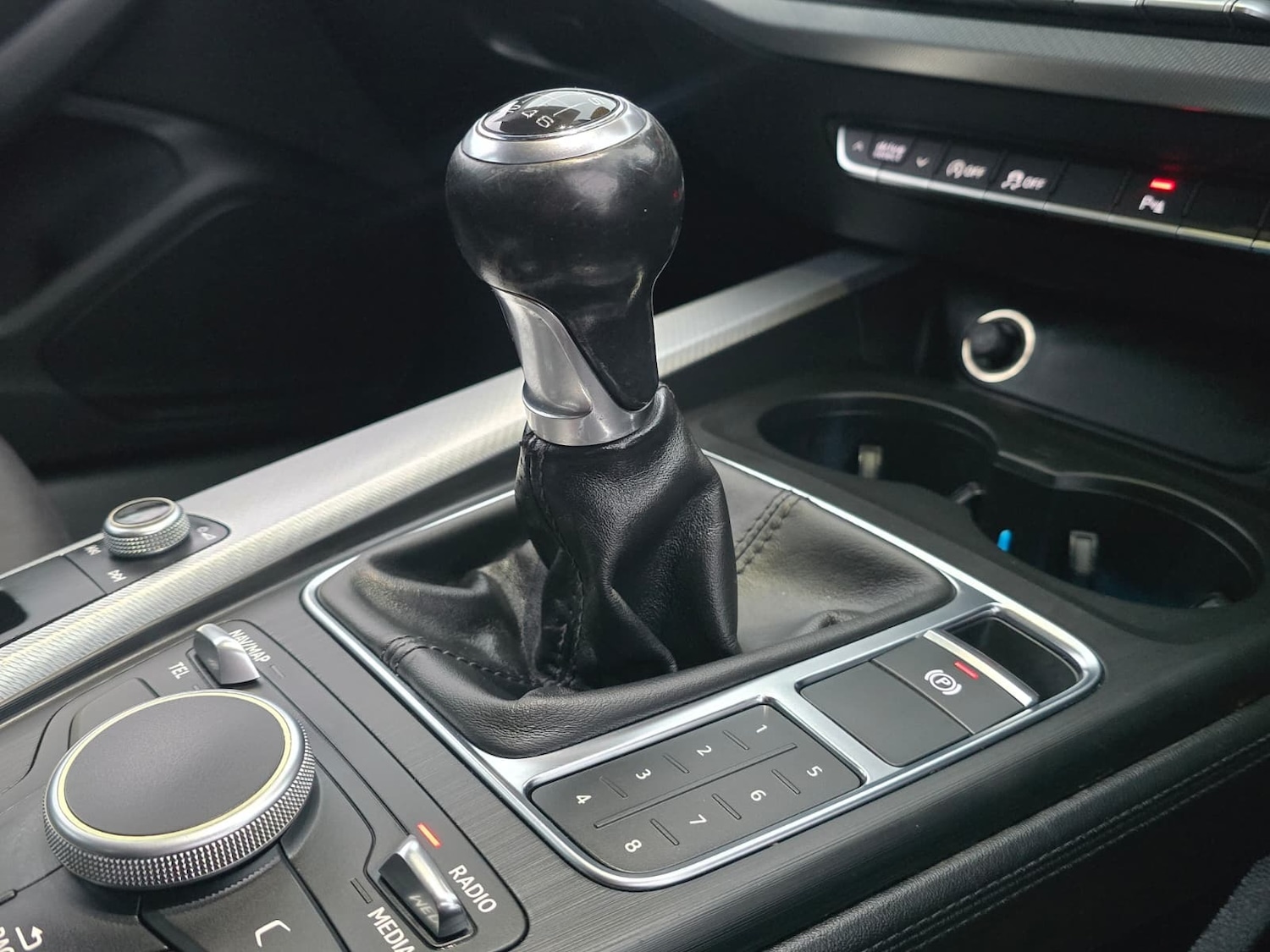 Used Audi A4 2016 for sale - 76882839: Photo 11