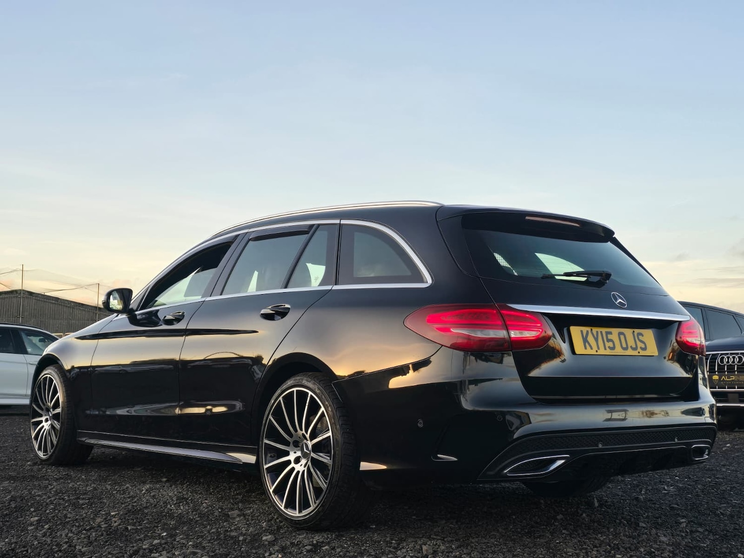 Used Mercedes-Benz C Class 2015 for sale - 77013184: Photo 6