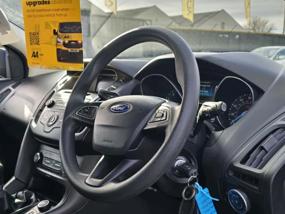 Used Ford Focus 2015 for sale - 76353437: Photo 11