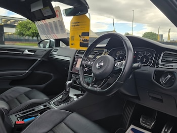 Used Volkswagen Golf 2019 for sale - 79448175: Photo