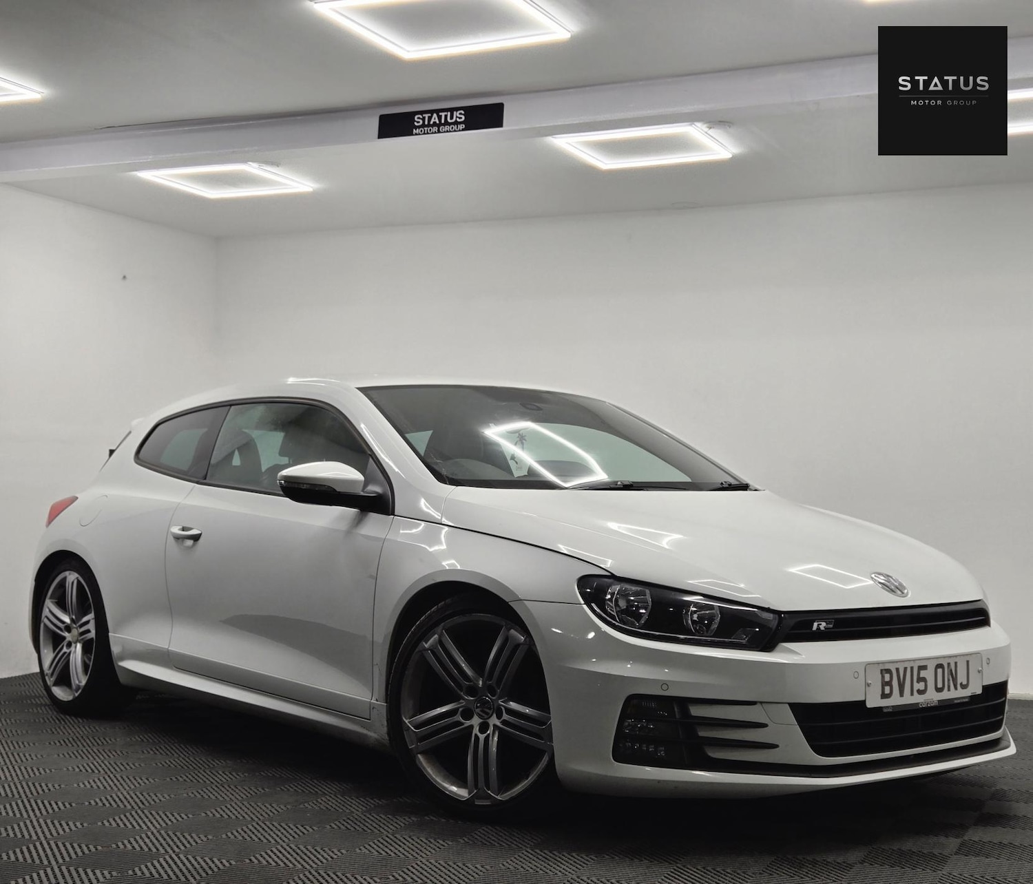 Used Volkswagen Scirocco 2015 for sale - 76618977: Photo 2