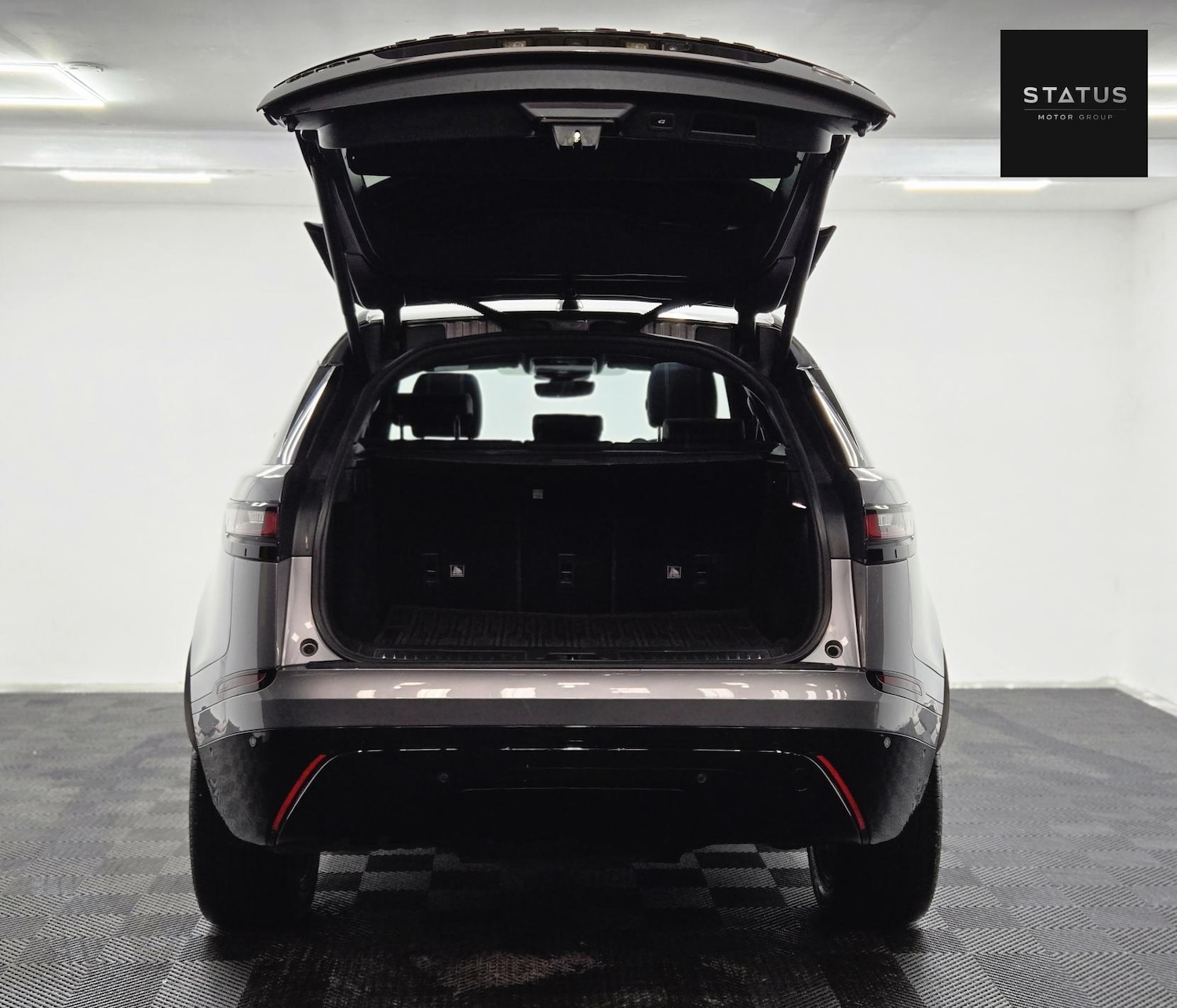 Used Land Rover Range Rover Velar 2020 for sale - 76565395: Photo 13