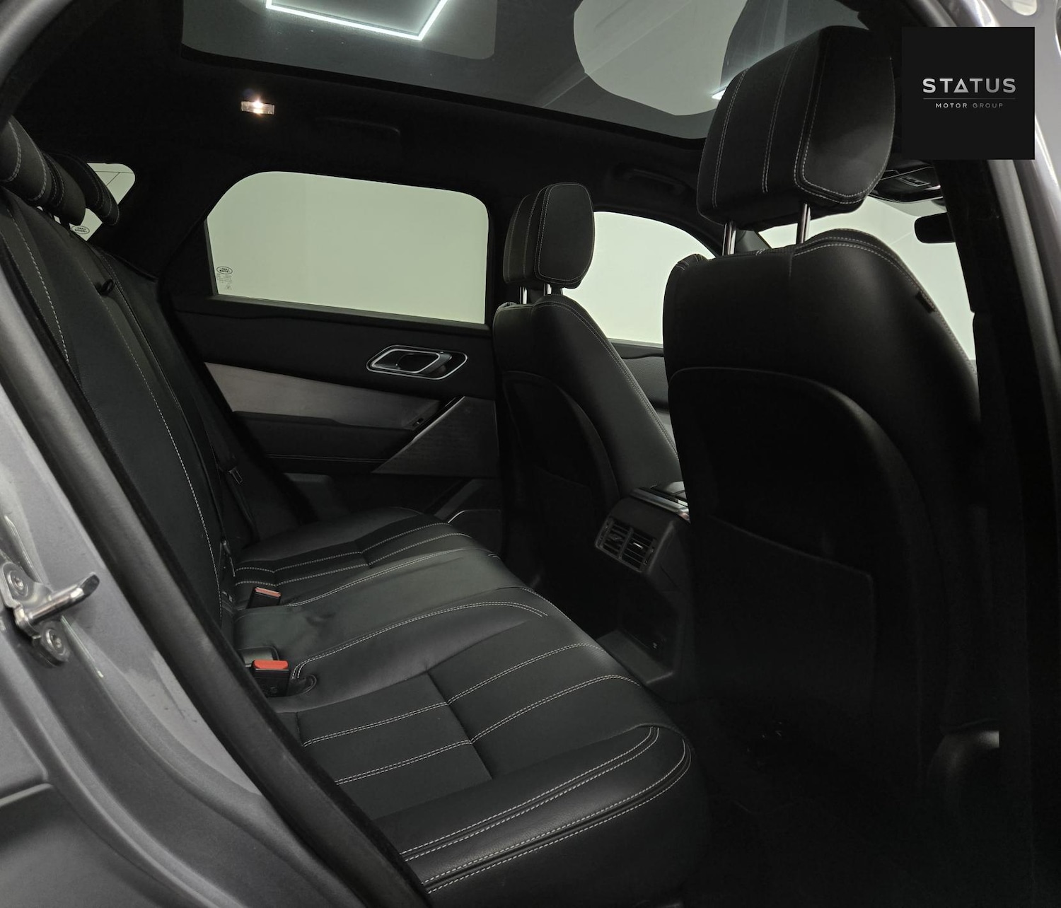 Used Land Rover Range Rover Velar 2020 for sale - 76565395: Photo 31