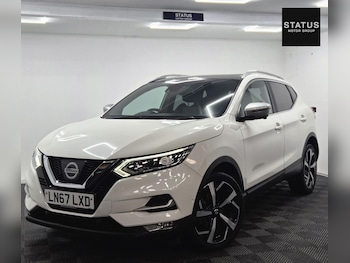 Used Nissan Qashqai 2017 for sale - 76306117: Photo 4