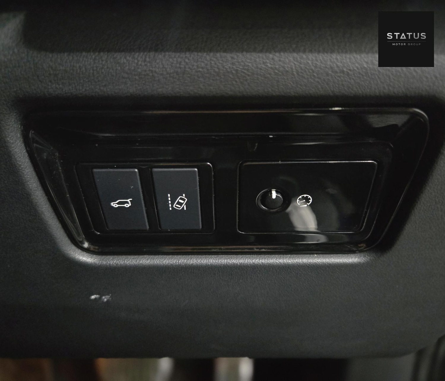 Used Jaguar F-Pace 2017 for sale - 77060563: Photo 23