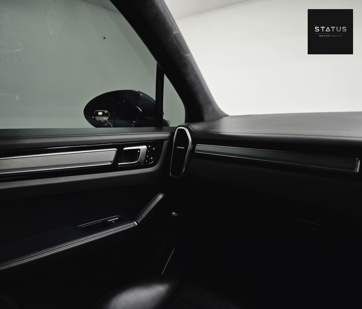 Used Porsche Cayenne 2018 for sale - 77977373: Photo 44