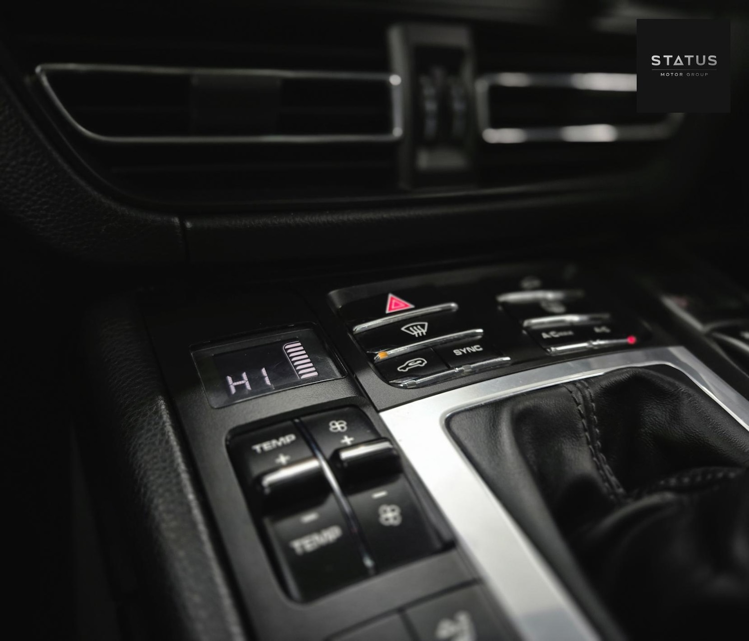 Used Porsche Macan 2019 for sale - 77300644: Photo 32