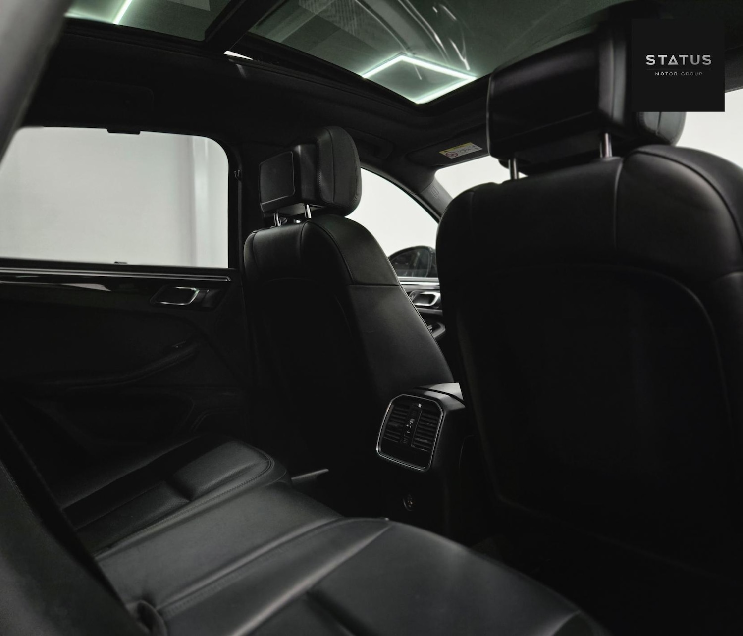 Used Porsche Macan 2019 for sale - 77300644: Photo 37