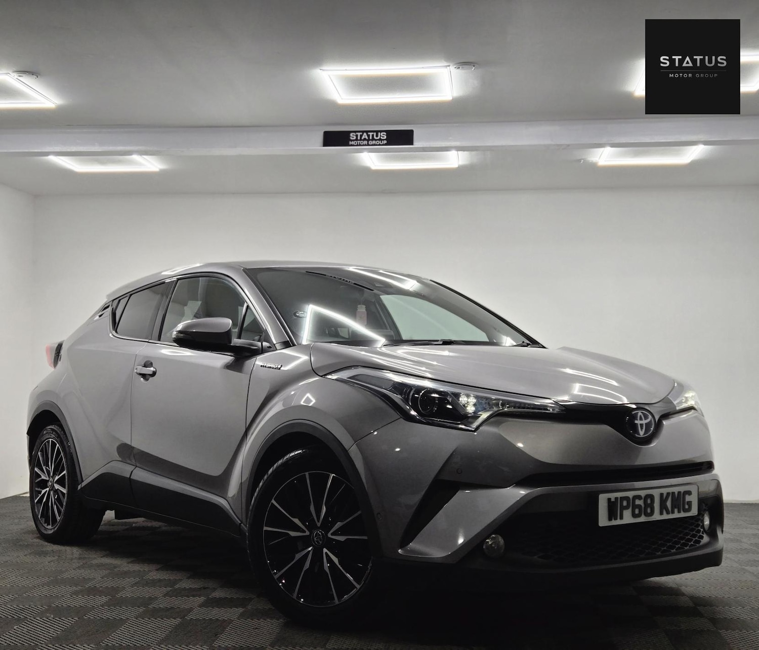 Used Toyota C-HR 2019 for sale - 77702856: Photo 2